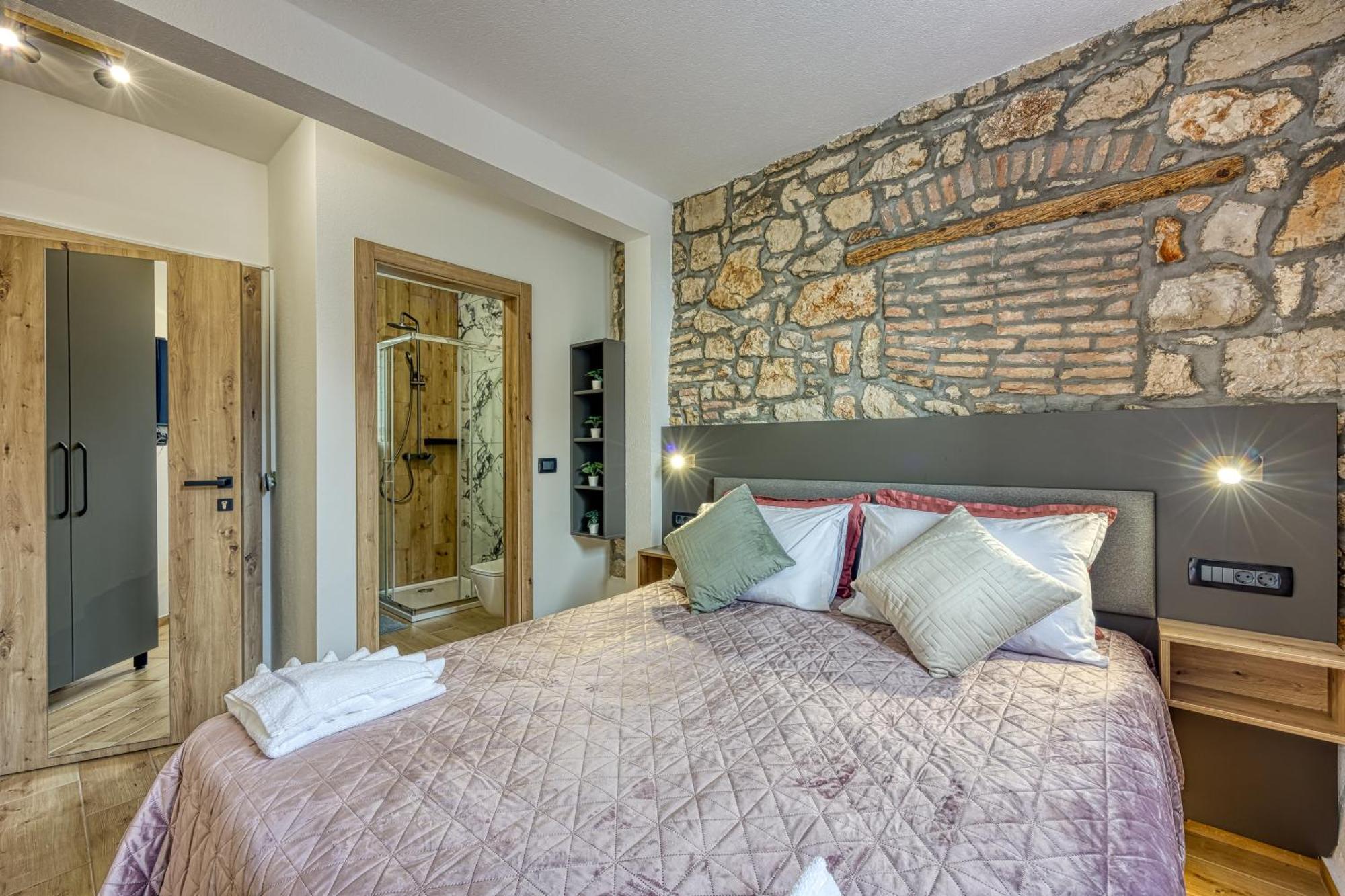 Vila Materada Porec Esterno foto